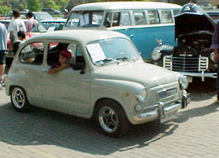 hh_fiat600_esearle.jpg